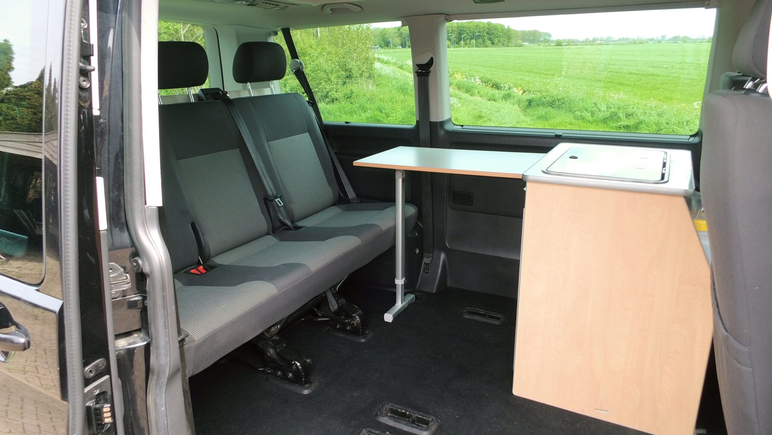 Toneelschrijver Nageslacht Stevig VW T5 Caravelle Bus Camper 8 Zitplaatsen - De Haan Campers